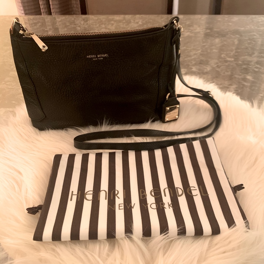 Henri Bendel black crossbody/clutch purse